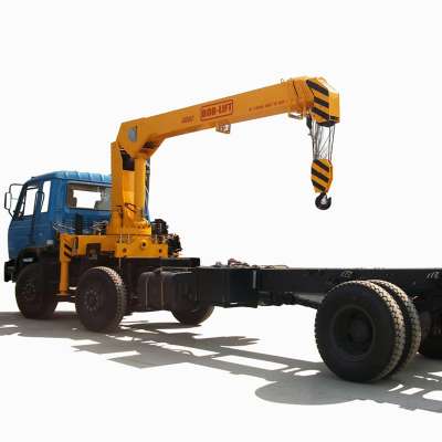 China Truck Tow with Crane for Sale