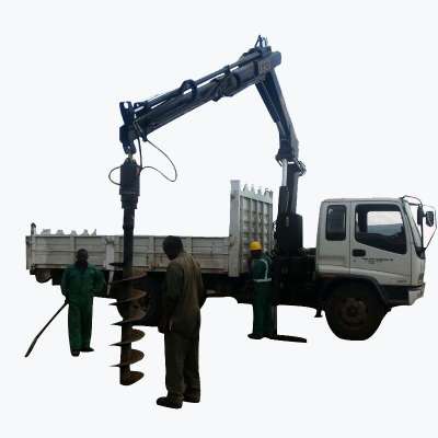 Truck Mounted Auger Crane Drilling Machine for Sale